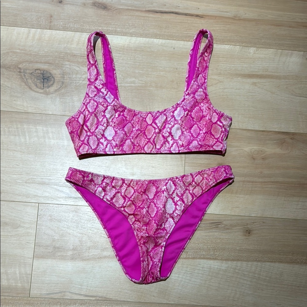 L.A. Hearts by Pacsun Pink Snake Sienna Shine Bikini, Size Medium